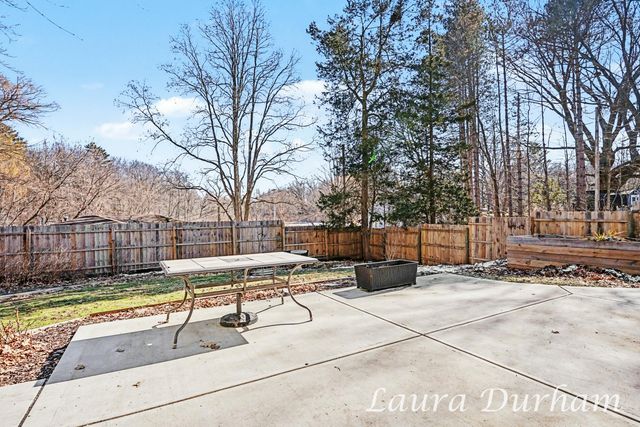 895 Holland Street, Saugatuck City, MI 49453