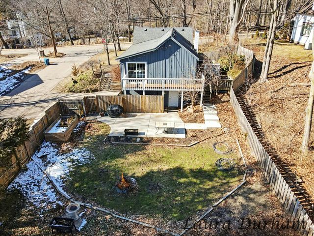 895 Holland Street, Saugatuck City, MI 49453