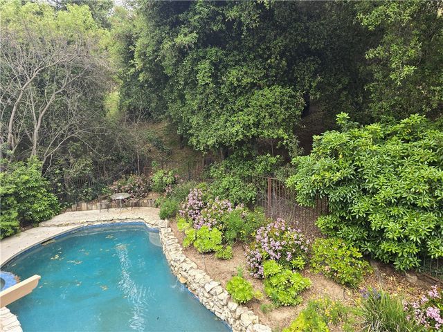 4249 Park Alisal, Calabasas, CA 91302