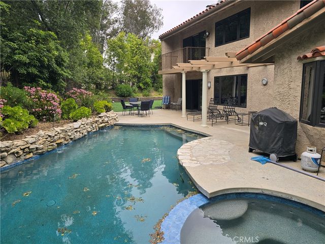 4249 Park Alisal, Calabasas, CA 91302