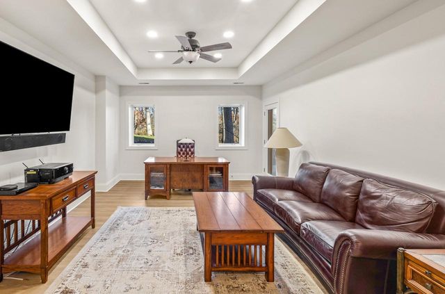 1277 Geneva National AVENUE W, Lake Geneva, WI 53147