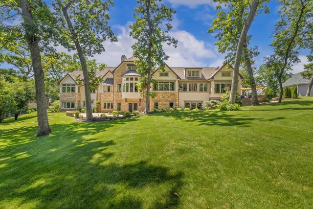 1277 Geneva National AVENUE W, Lake Geneva, WI 53147