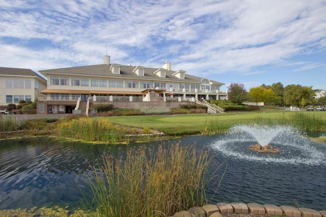 1277 Geneva National AVENUE W, Lake Geneva, WI 53147