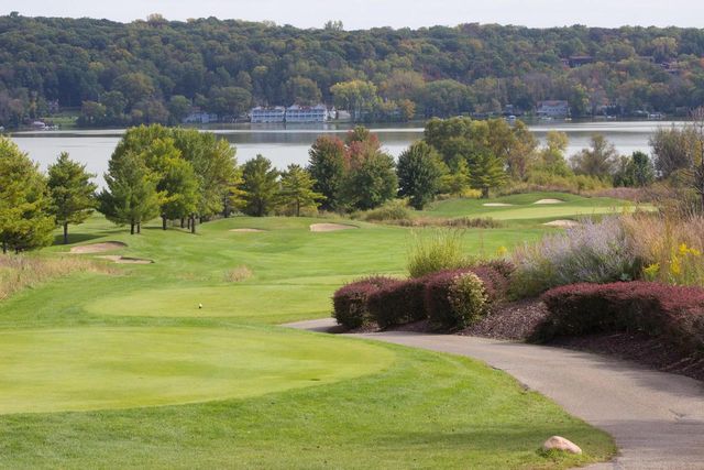 1277 Geneva National AVENUE W, Lake Geneva, WI 53147