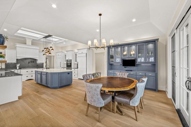 1277 Geneva National AVENUE W, Lake Geneva, WI 53147