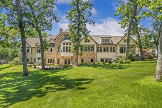 1277 Geneva National AVENUE W, Lake Geneva, WI 53147