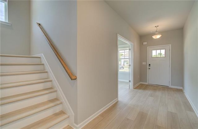 282 Arnewood Circle, Mcdonough, GA 30253