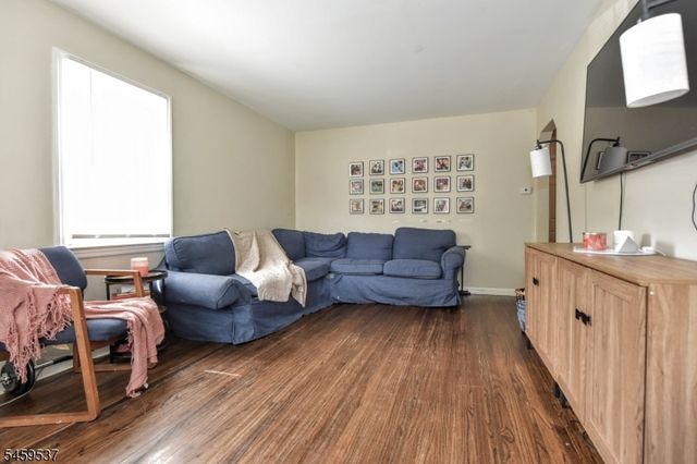 420 S Prospect Ave 1240, Bergenfield Boro, NJ 07621