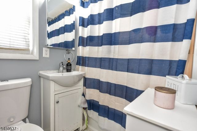 420 S Prospect Ave 1240, Bergenfield Boro, NJ 07621