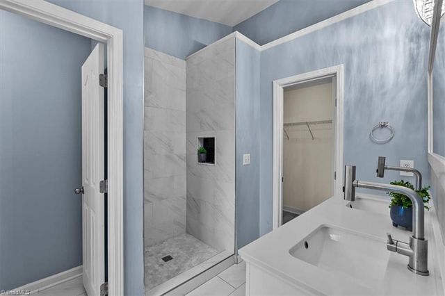 3908 Tarrant Trace Circle, High Point, NC 27265