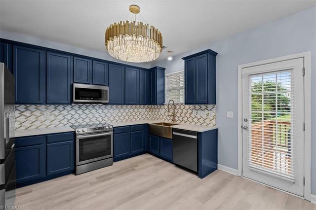 3908 Tarrant Trace Circle, High Point, NC 27265