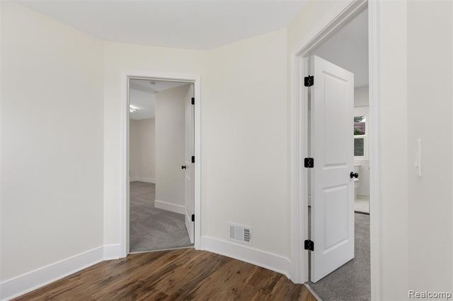 12352 Maiden Street, Detroit, MI 48213