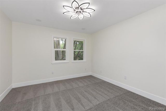 12352 Maiden Street, Detroit, MI 48213