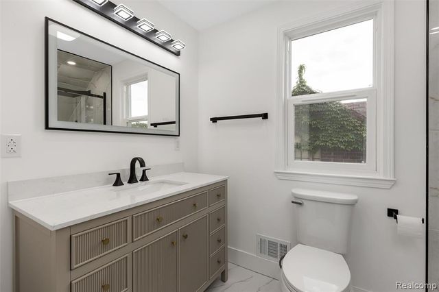 12352 Maiden Street, Detroit, MI 48213