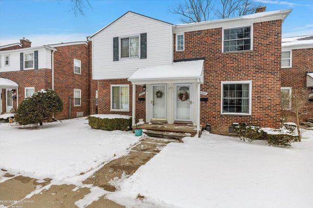 22951 Lee Court, Saint Clair Shores, MI 48080