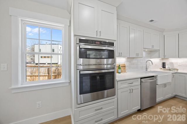 1600 Julia Maulden Place, Charlotte, NC 28206