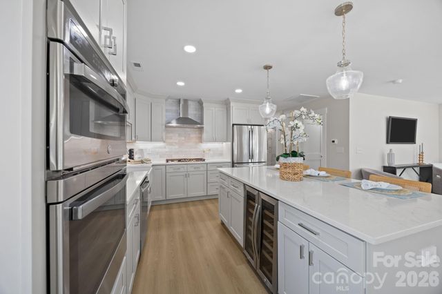 1600 Julia Maulden Place, Charlotte, NC 28206