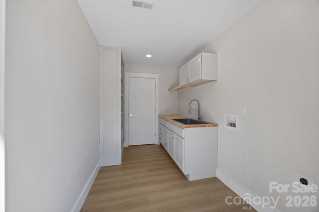 1600 Julia Maulden Place, Charlotte, NC 28206