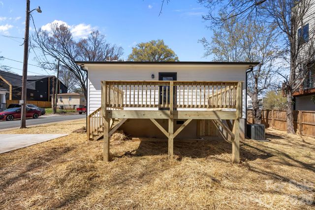 1600 Julia Maulden Place, Charlotte, NC 28206