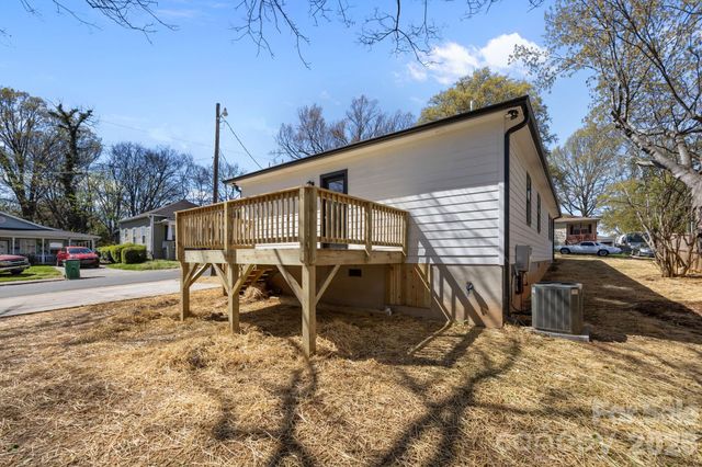 1600 Julia Maulden Place, Charlotte, NC 28206