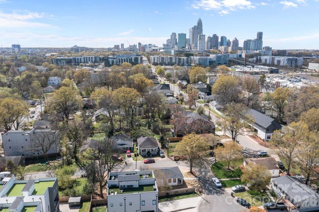 1600 Julia Maulden Place, Charlotte, NC 28206