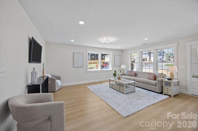 1600 Julia Maulden Place, Charlotte, NC 28206