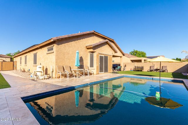 17523 W FETLOCK Trail, Surprise, AZ 85387