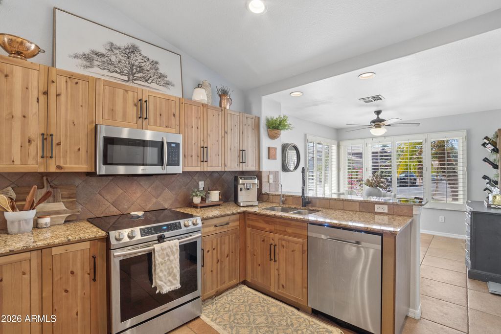 3782 W MEGAN Street, Chandler, AZ 85226 — photo 5