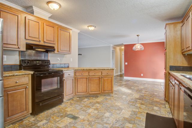 448 Pauline Drive, Bonneau, SC 29431