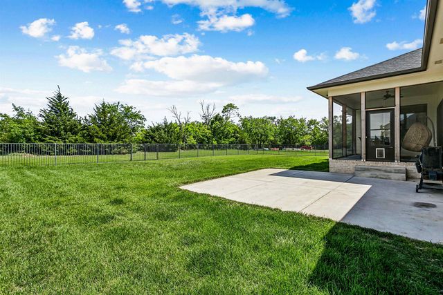 317 N Sarah Ct, Derby, KS 67037