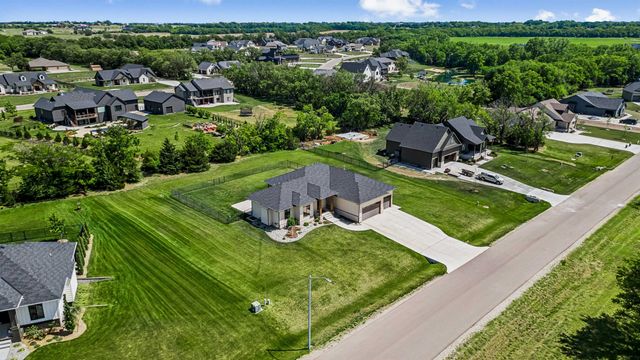 317 N Sarah Ct, Derby, KS 67037