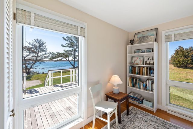 169 Penzance Road, Falmouth, MA 02540