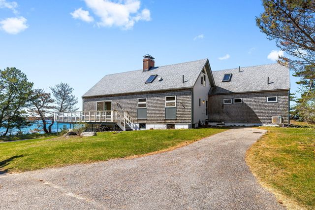 169 Penzance Road, Falmouth, MA 02540