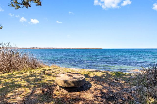 169 Penzance Road, Falmouth, MA 02540