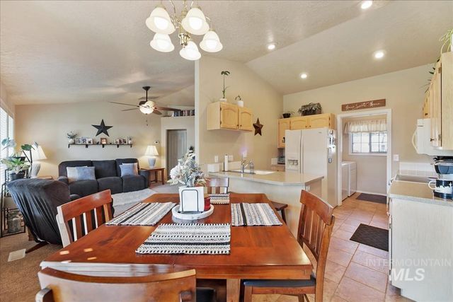 2866 N Penny Royal Place, Boise, ID 83713