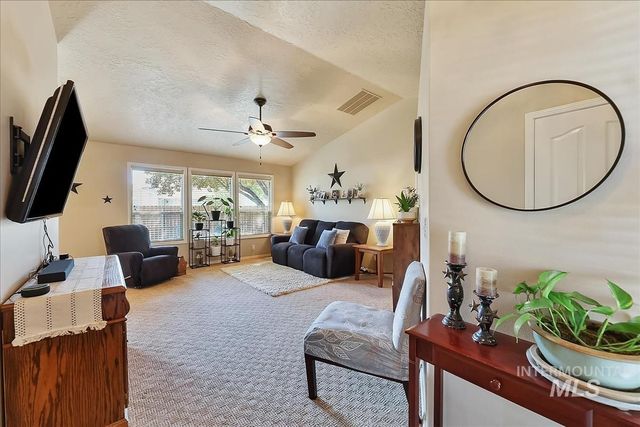2866 N Penny Royal Place, Boise, ID 83713