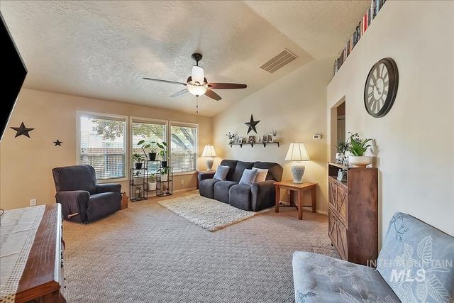 2866 N Penny Royal Place, Boise, ID 83713
