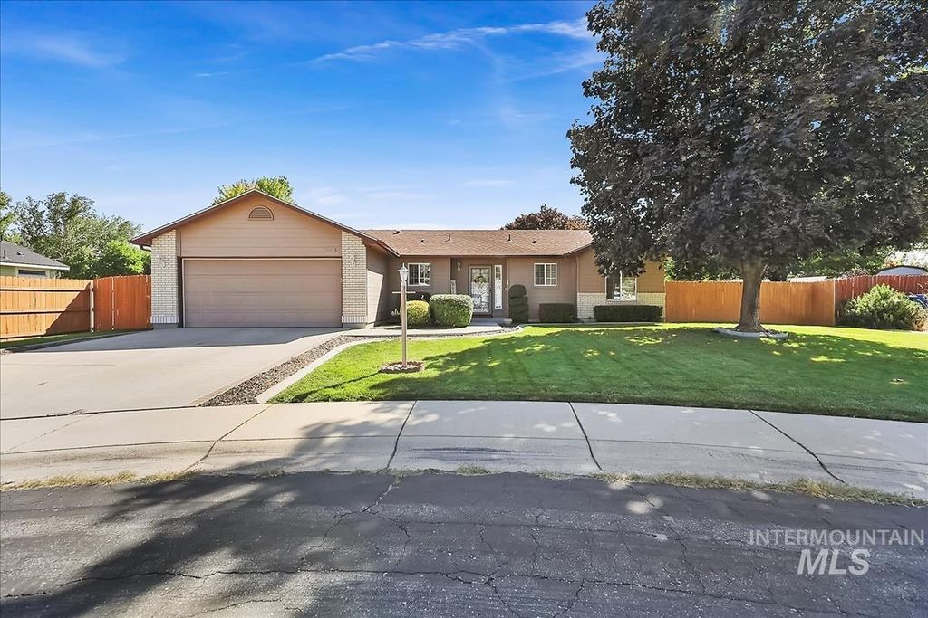 2866 N Penny Royal Place, Boise, ID 83713