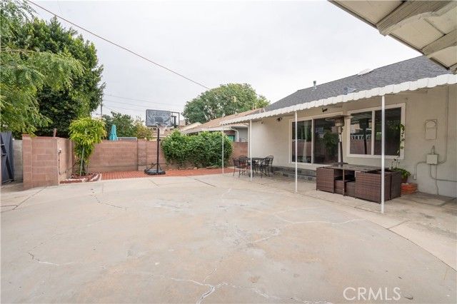 19127 Enadia, Reseda (los Angeles), CA 91335