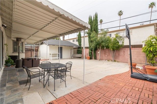 19127 Enadia, Reseda (los Angeles), CA 91335