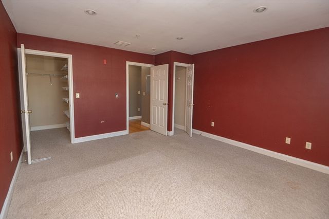 48 Federal St 206, Beverly, MA 01915