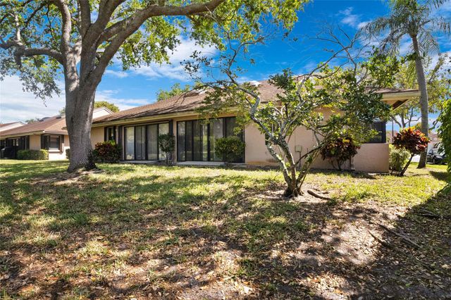 8315 Springlake Dr 8315, Boca Raton, FL 33496