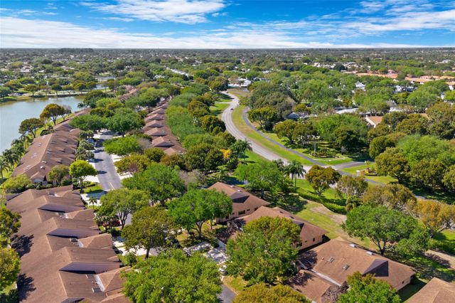 8315 Springlake Dr 8315, Boca Raton, FL 33496