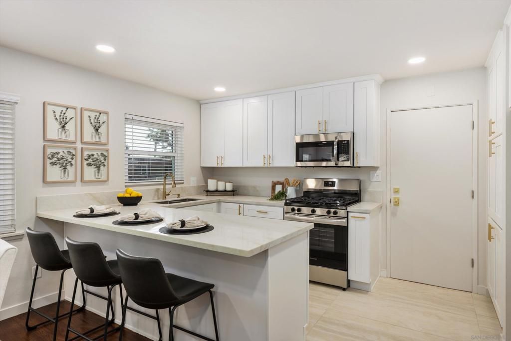 Image 1 of property listing at 5166 Catoctin Dr, San Diego, CA 92115