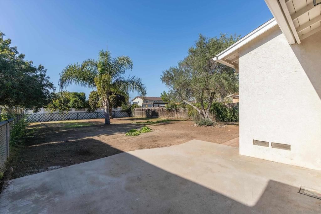 Image 18 of property listing at 5166 Catoctin Dr, San Diego, CA 92115