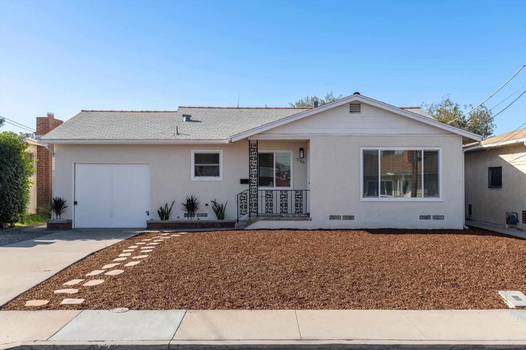 Image 2 of property listing at 5166 Catoctin Dr, San Diego, CA 92115