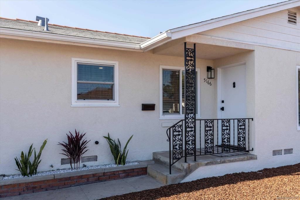 Image 22 of property listing at 5166 Catoctin Dr, San Diego, CA 92115