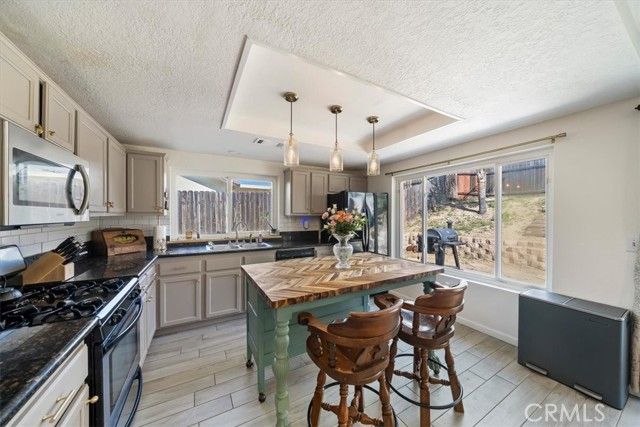 2544 Sunflower, San Bernardino, CA 92407