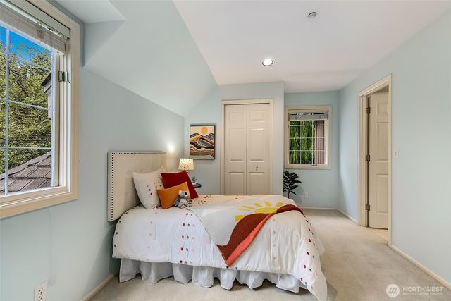 19225 SE 25th Street, Sammamish, WA 98075