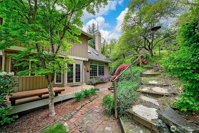 19225 SE 25th Street, Sammamish, WA 98075